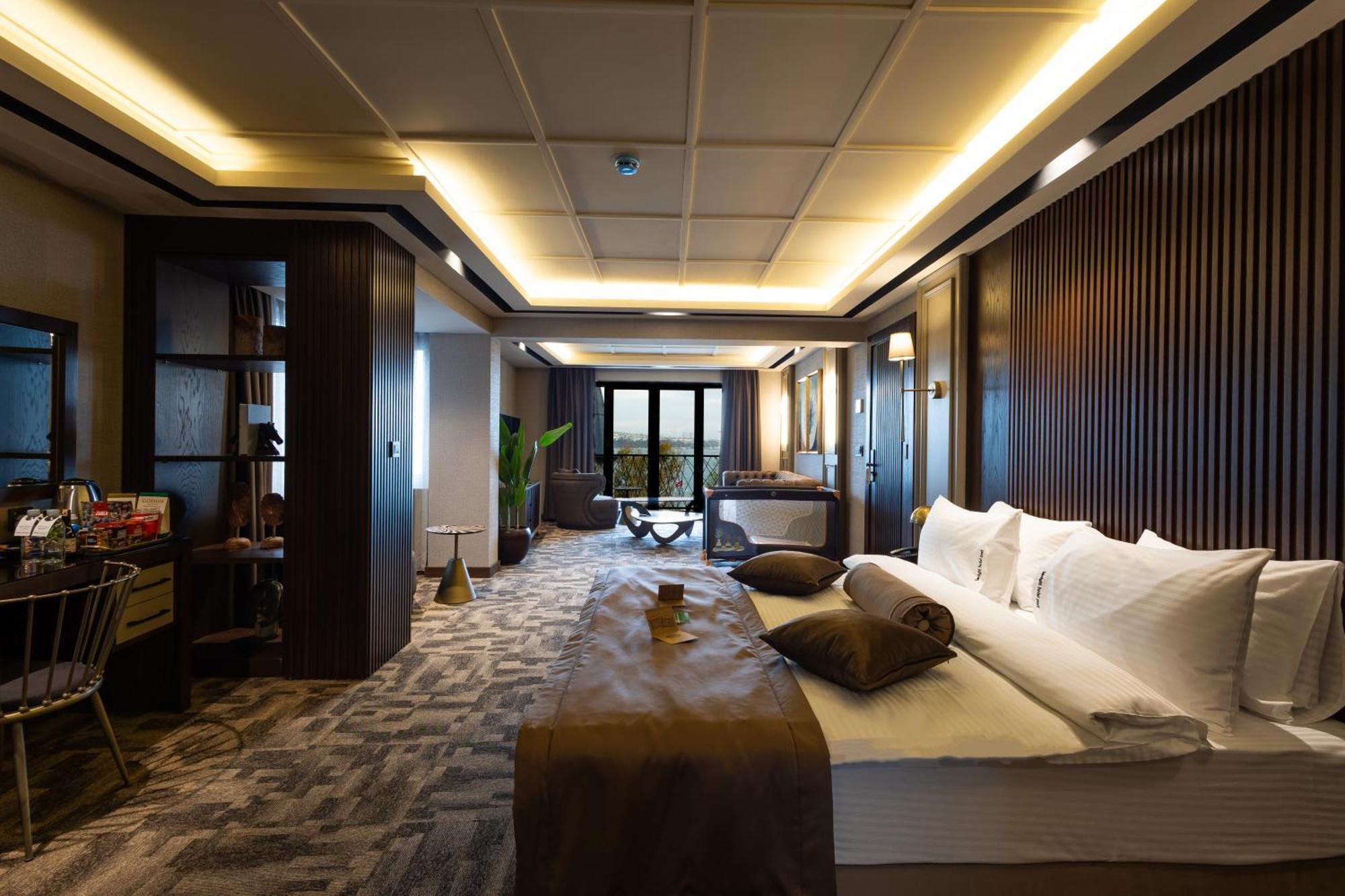 Tonight Hotel Port Стамбул Экстерьер фото